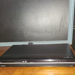 Toshiba Black DVD Player with HDMI Output